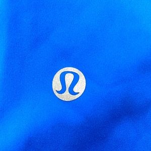 Blue lululemon leggings